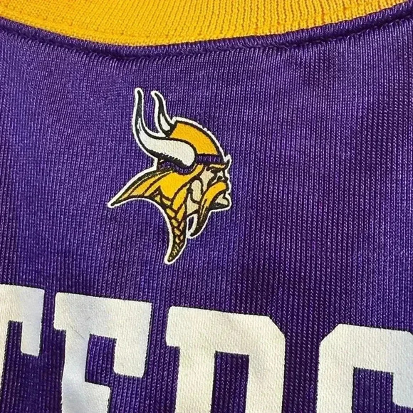 Adrian Peterson Minnesota Vikings Football Jersey - Picture 4 of 6